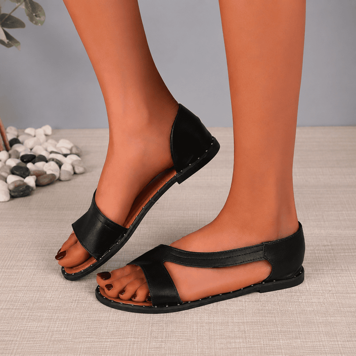 Liora – Flat Open-Toe Sandal